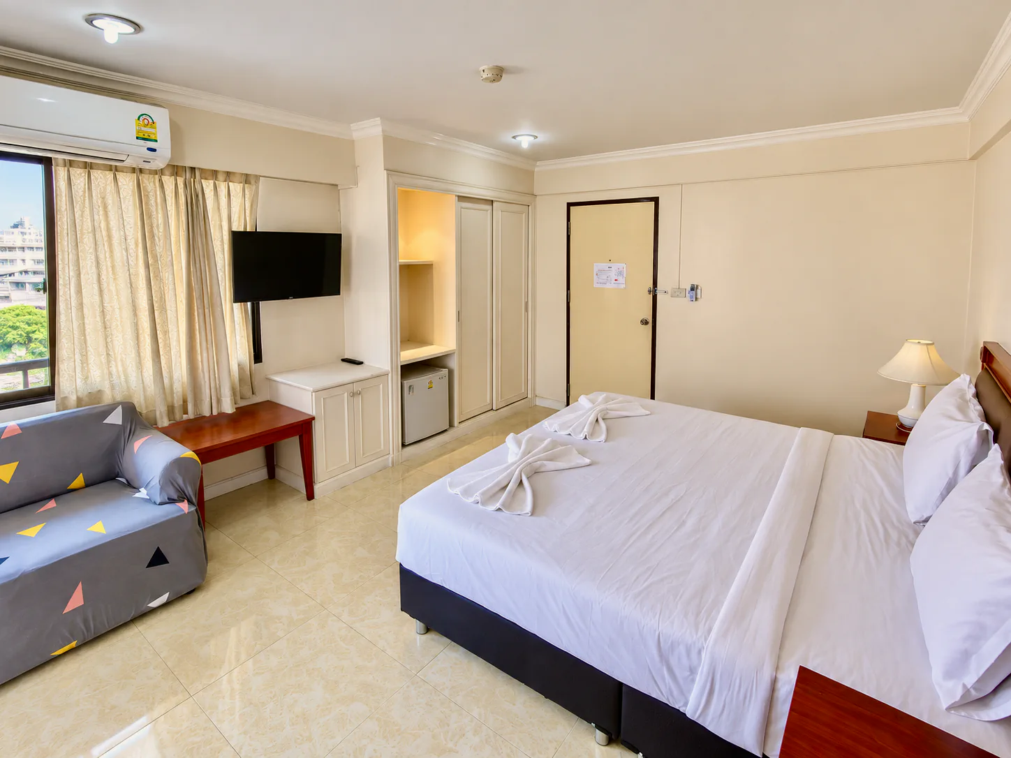 ห้องดับเบิล โรงแรมจัมโบเทล · มุมที่ 2